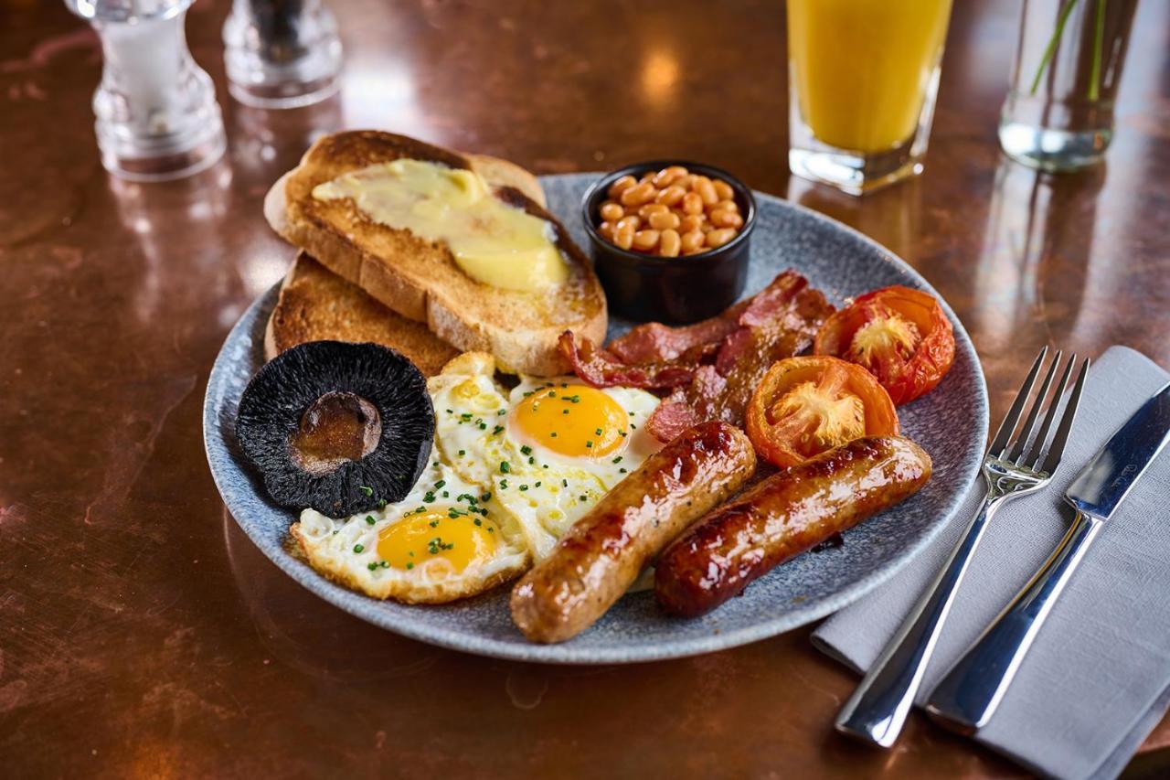 The Curious Pig In The Parlour Hotel Burstow ภายนอก รูปภาพ